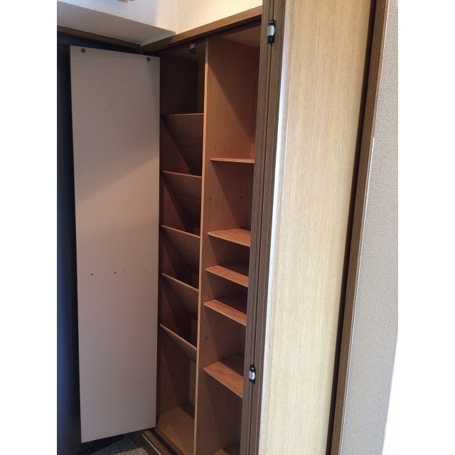 ラ・フロレスタ壱番館の収納|収納