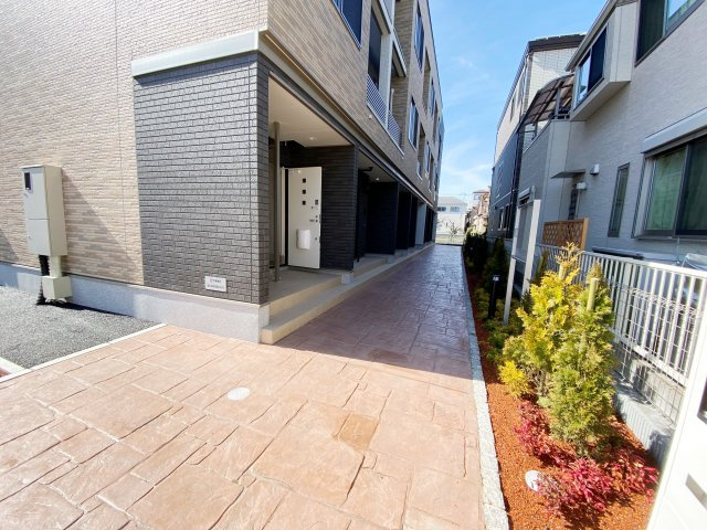 イリーデⅡのエントランス