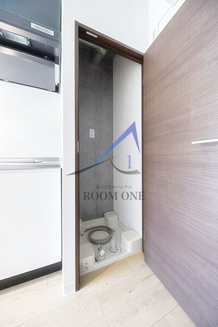 ＣＯＣＯＦＬＡＴ北千住Ｓｏｕｔｈの設備|洗濯機置き場です。