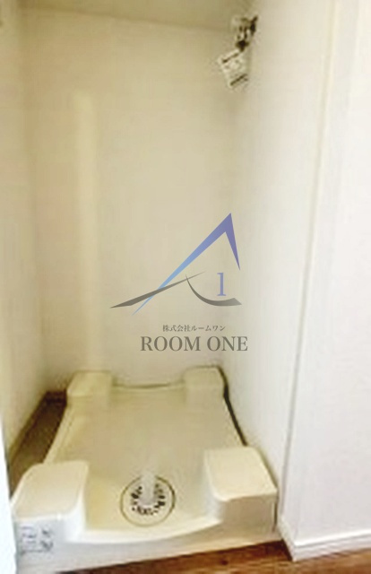 レアライズ浅草Ⅲの設備|洗濯機置き場です。