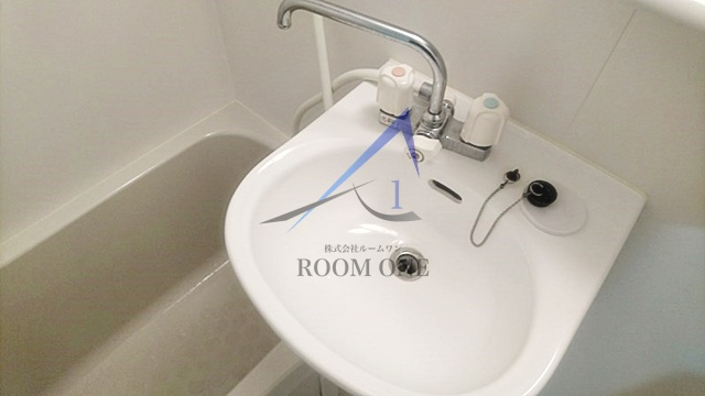 グランドーレ駒込の洗面所|洗面台です。