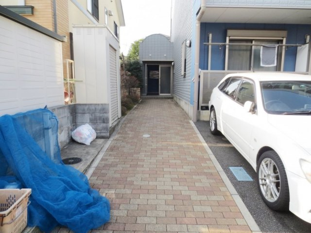 アンプルールフェール　Gris(グリ)のエントランス