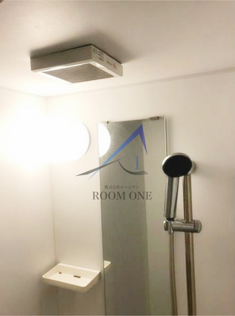 ＡＶＡＮＤ神楽坂の浴室|シャワールームです。