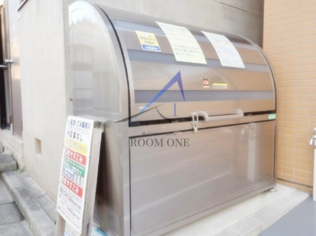 ラヴァンスのその他共用部分|敷地内ごみ置き場です。