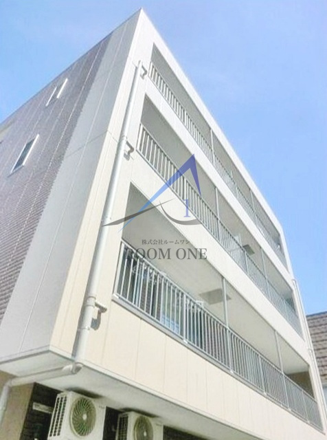 Ｅｍｐｅｒｅｕｒ　Ｆｅｒ（アンプルールフェール）