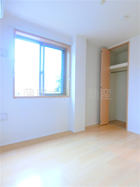 グレース・カーサのその他