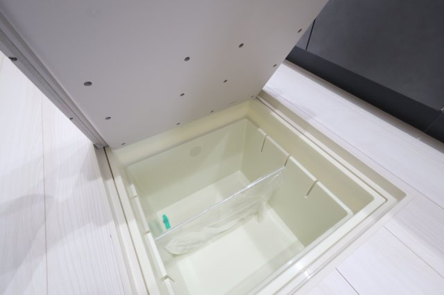 《仲介手数料無料》久喜市久喜東４丁目22-29新築一戸建てグラファーレの収納