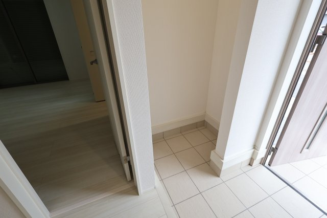 《仲介手数料無料》久喜市久喜東４丁目22-29新築一戸建てグラファーレの収納