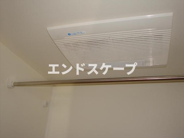ソイエ‐Ｓの設備|浴室乾燥機
高崎、前橋のお部屋探しはエンドスケープまで！お客様の理想お聞かせ下さい♪
