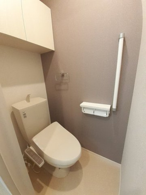 【トイレ】 | カーサハル | ゆったりとした空間のトイレです