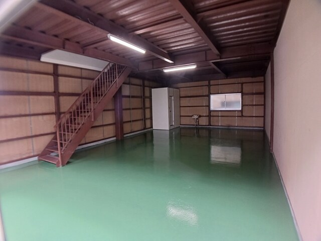 中島河原田町倉庫付事務所の内装