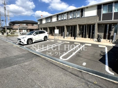 【駐車場】 | アビタシオン元町Ⅱ | 駐車場に車を止められます
