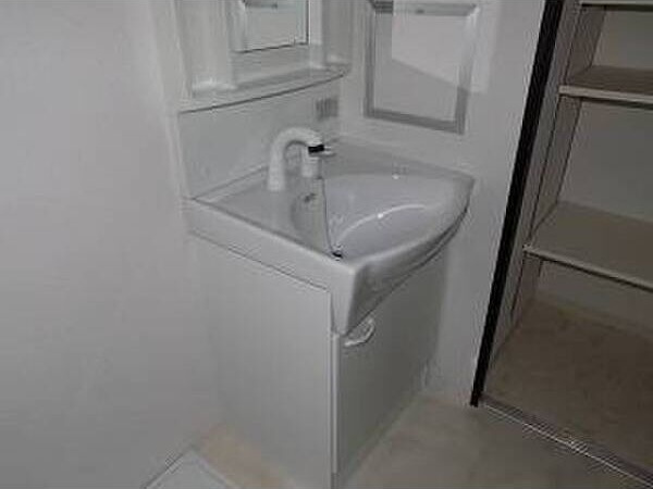 ジュネス姫里Ⅱの洗面所