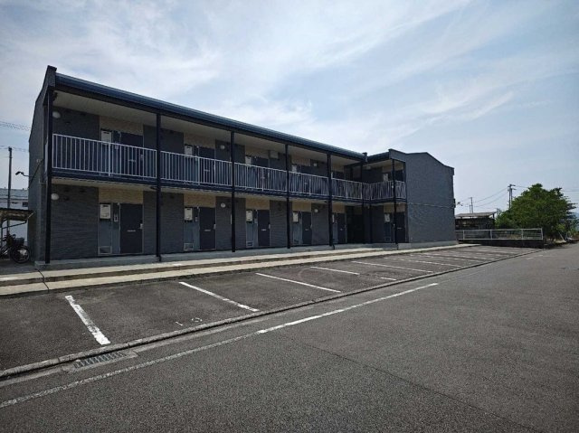 レオパレスサンタローザ