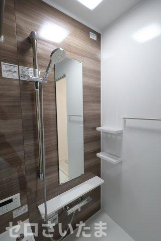 《仲介手数料無料》久喜市久喜東４丁目22-29新築一戸建てグラファーレの浴室