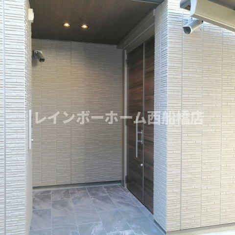 ロイヤルパレス黒砂台のエントランス