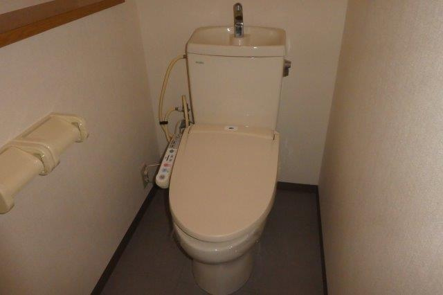 ロジュマンの洋室