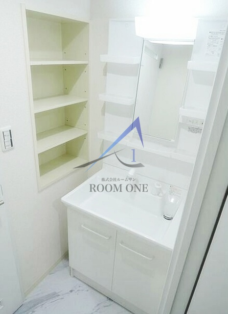 ロジェメント三軒茶屋の洗面所|洗面台です。