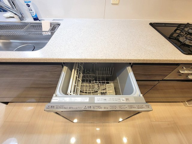 プレサンスロジェ国際通りレーヴタワー|那覇市売マンション｜プレサンスロジェ国際通りレーヴタワー｜アイランドリゾート沖縄