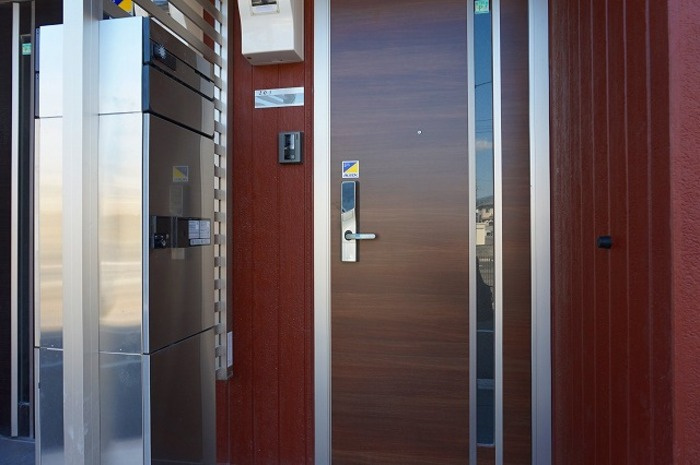 平松ハイツ　弐番館のエントランス