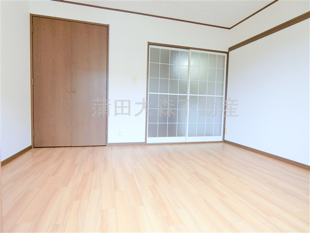 メゾンドルミエールの居間・リビング