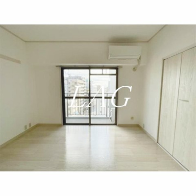 【居間・リビング】 | メゾン・ド・アストラ | 洋室のお部屋です。