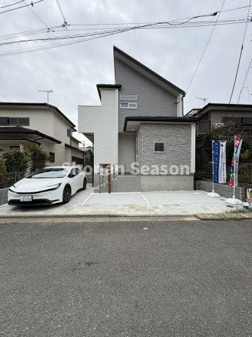 【外観】 | 「イオン秦野SC」近くに長期優良住宅が誕生！
耐震+制震ダンパーで地震に強い４LDK◎