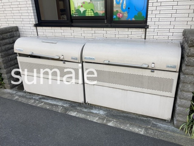 ラフィーネ大宮のその他共用部分|敷地内ゴミ置き場。