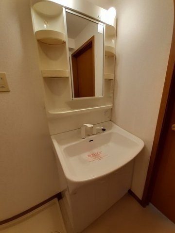コムフォートワンの洗面所|高崎、前橋のお部屋探しはエンドスケープまで！お客様の理想お聞かせ下さい♪