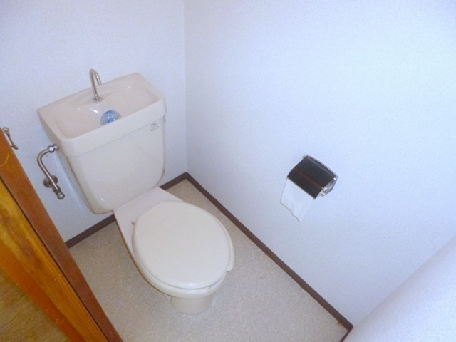 藤ハイツのトイレ|人気のバス・トイレ別です。