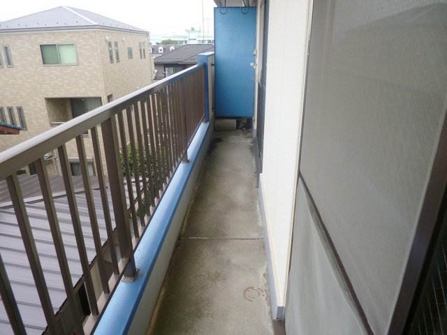 藤ハイツのバルコニー|バルコニーで洗濯物も干せます。
