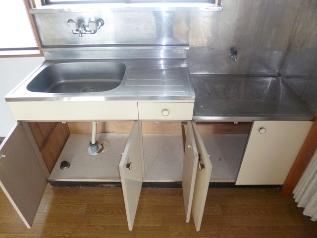 藤ハイツのキッチン|２口ガスコンロ置けます！