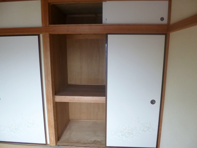 藤ハイツの収納|２部屋共に収納付いてます。