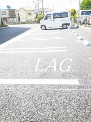 【駐車場】 | ヒルサイドⅢ | 駐車場です。