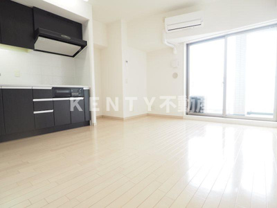 【居間・リビング】 | レジディア中延 | 使いやすいリビングです