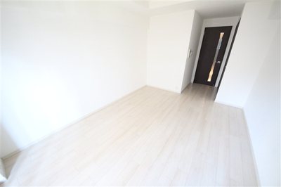 【洋室】 | カスタリアタワー肥後橋