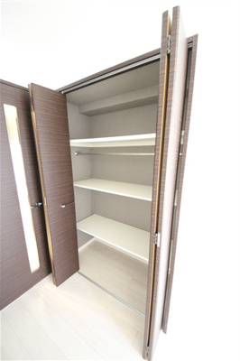 【収納】 | カスタリアタワー肥後橋