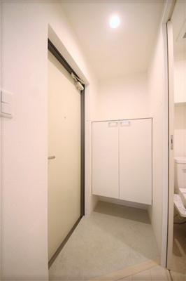 【玄関】 | APRILE南森町