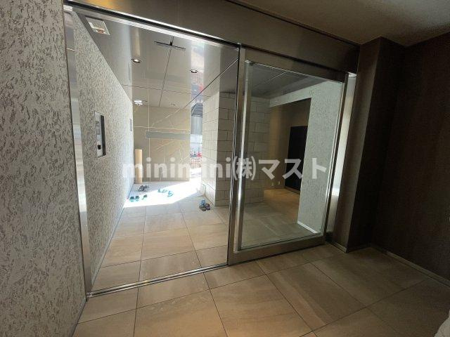 アーバネックス本町Ⅱのエントランス