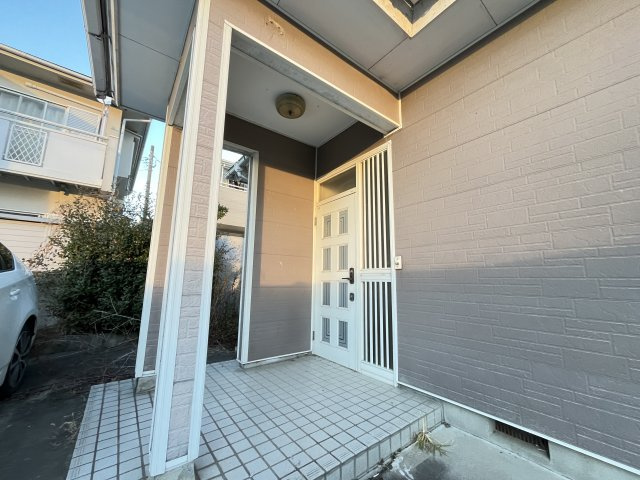 【玄関】 | 上里町大字勅使河原　中古戸建