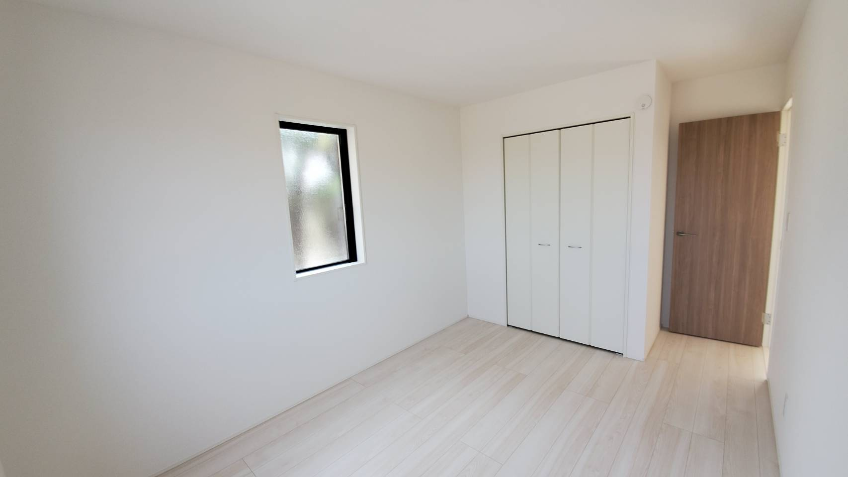 行田市矢場　新築住宅（平家住宅）土地76坪超！の洋室