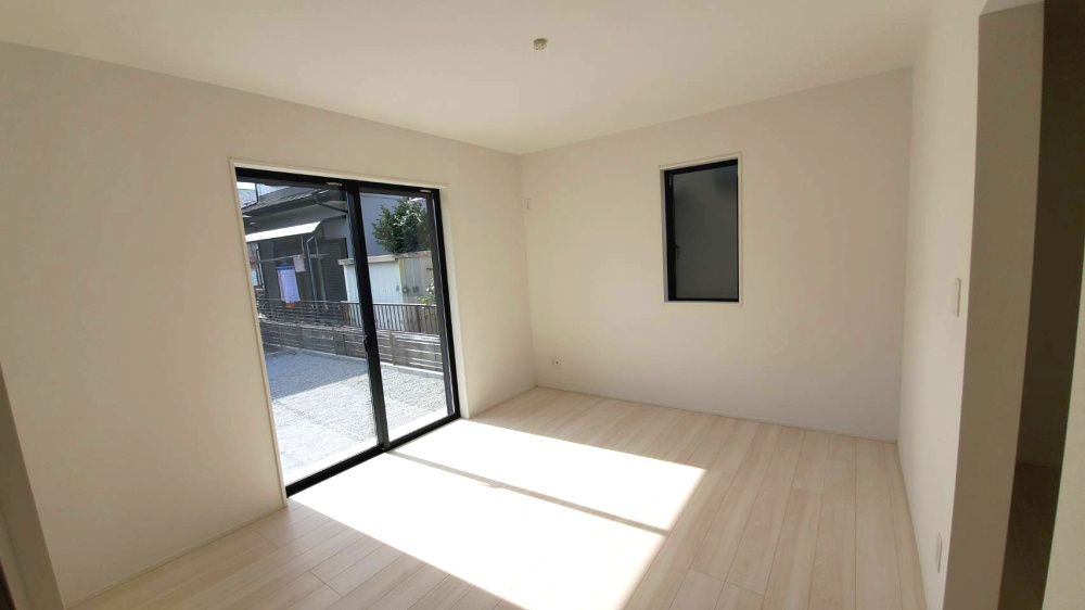 行田市矢場　新築住宅（平家住宅）土地76坪超！の洋室