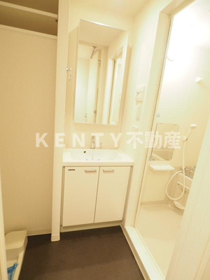 【洗面所】 | レジディア大森Ⅱ | ゆったりとスペースのある洗面所