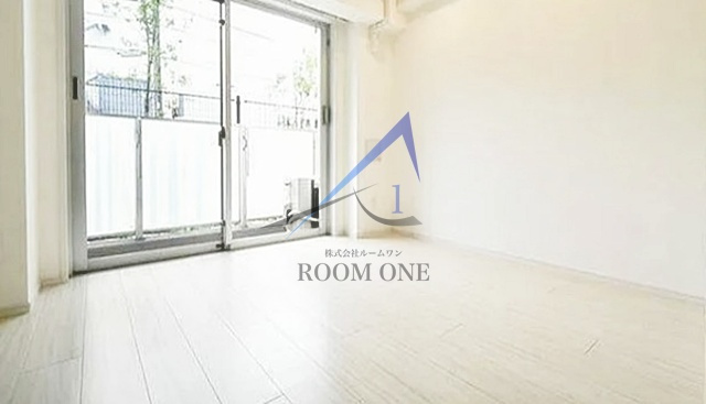 ハーモニーレジデンス武蔵小杉＃002の居間・リビング|洋室のお部屋です。