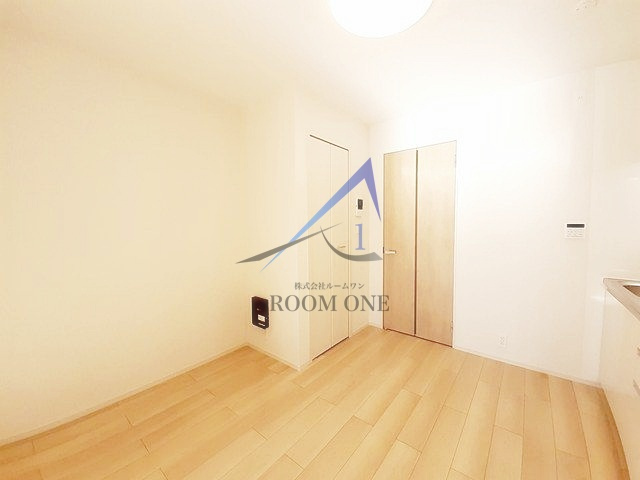 ラ・ベル・リューヌのその他