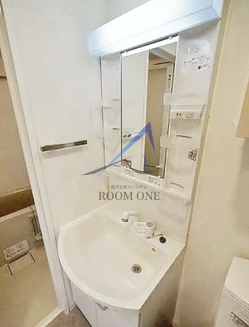 クラリッサ川崎ルーナの洗面所|洗面台です。