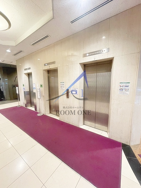 秀和赤坂レジデンシャルホテルのその他共用部分|エレベーターです。