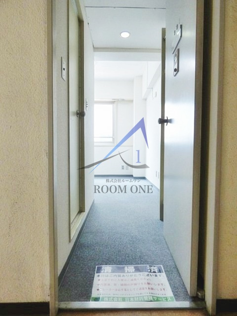 秀和赤坂レジデンシャルホテルの玄関|玄関です。