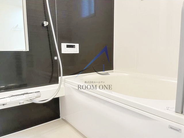 Ｌｙｃｏｒｉｓ西小山の浴室|お風呂です。