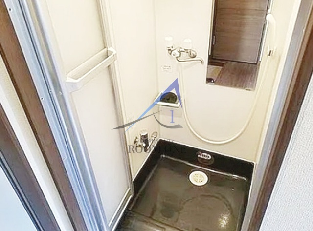 アーバンプレイス雑司が谷Ａの浴室|シャワールームです。